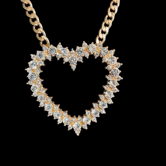Gold Tone Heart Necklace Crystal Statement Chain Bling Iced Out Y2K Jewelry - Picture 3 of 8